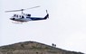 イランのライシ大統領らを乗せて離陸したヘリコプター＝イラン・アゼルバイジャン国境付近で19日、IRNA・WANAロイター