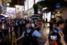 現場を封鎖する警察官ら＝香港で2024年6月3日、ロイター