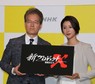 「新プロジェクトX」のキャスターを務める有馬嘉男キャスター（左）と森花子アナ