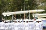 イランの軍事パレードで披露されたミサイル＝テヘランで4月17日、WANA・ロイター