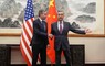 外相会談に臨んだ米国のブリンケン国務長官（左）と中国の王毅外相＝北京で2024年4月26日、AP